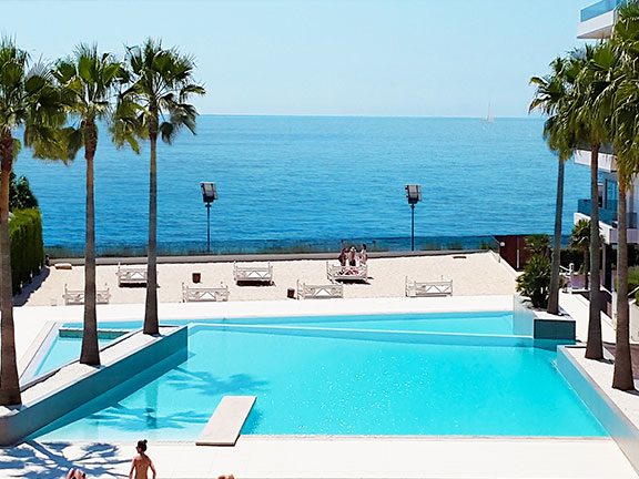 stunning front sea view, pool e private beach from the terrace
