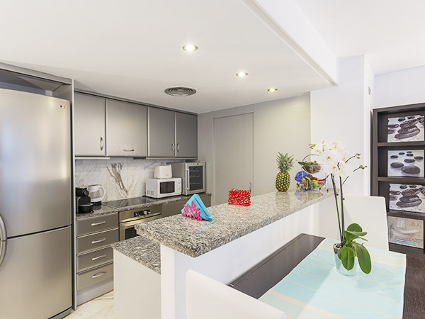 Living / Dining Room with Kitchen