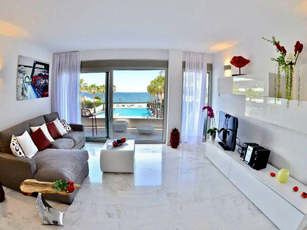 The Living Room with Sea & Pool View